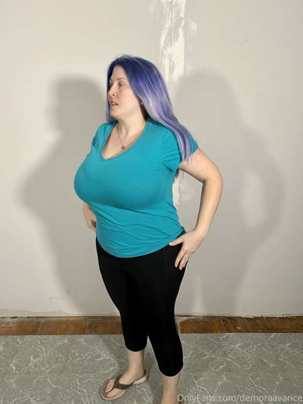 Just some random pics I was taking for comparison stuff. Was.. 18