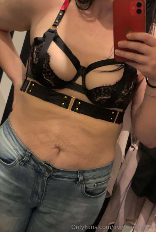 Shopping for lingerie makes my kitty purr thinking someone w..