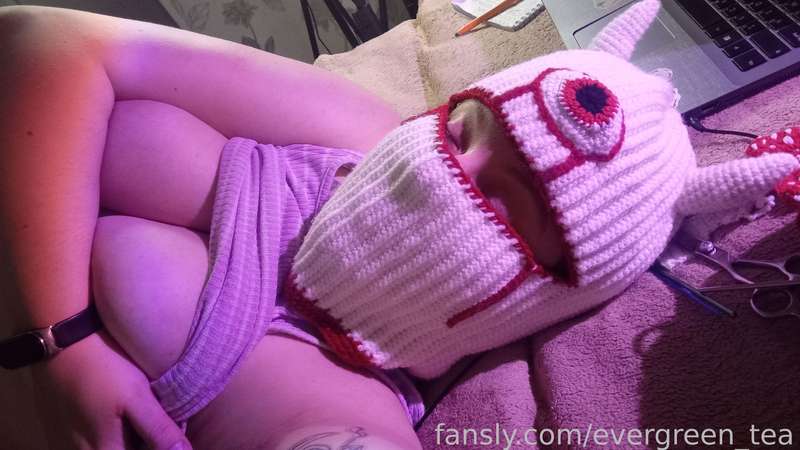 Evergreen_Tea - Fansly - 06 Sep, 2024 23