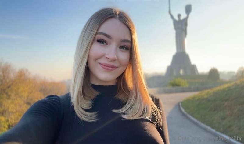 There are many popular places in Kiev but this is the center..