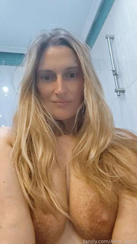 Alice_Bitch - Fansly - 31 Mar, 2024
