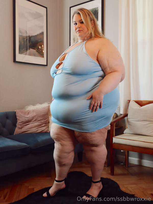 I wanna wear this tight dress out on a date and eat until th.. 18
