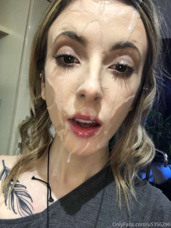 Huuuuuge facial! 2