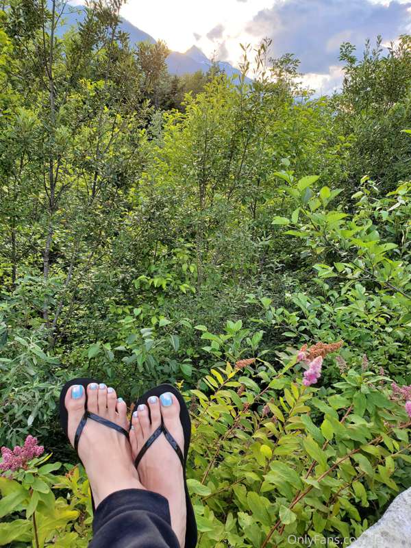 What a pretty view 🥰 3