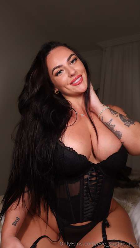 Don’t forget to subscribe to my paid page where I post expli..