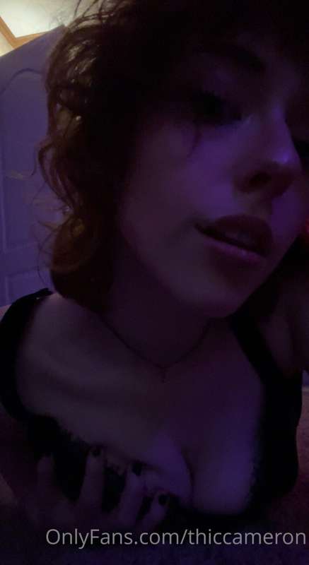 i smell sooooooo good rn….. i bet i taste even better …. 1