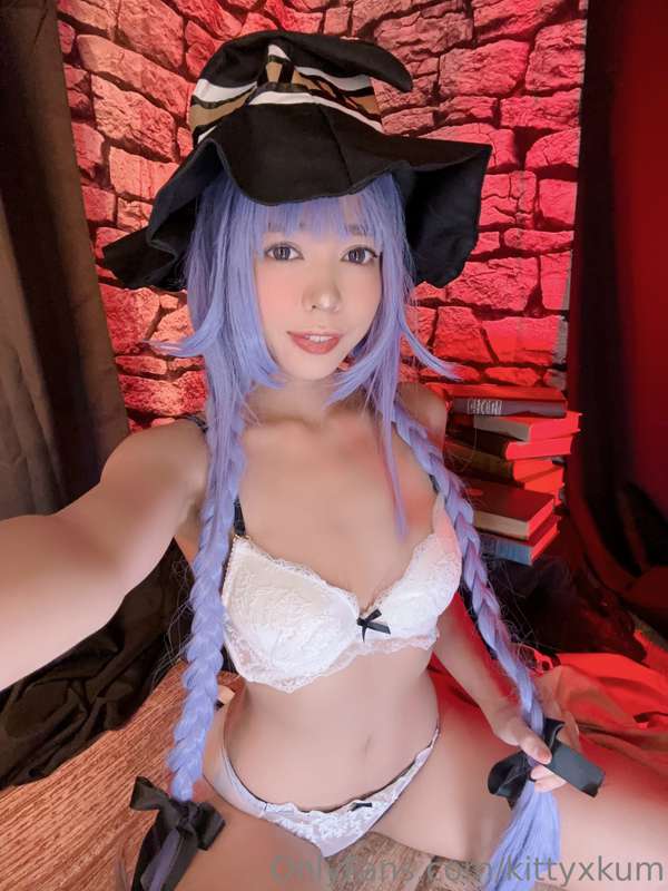 roxy migurdia cosplay from mushoku tensei: jobless reincarna.. 7