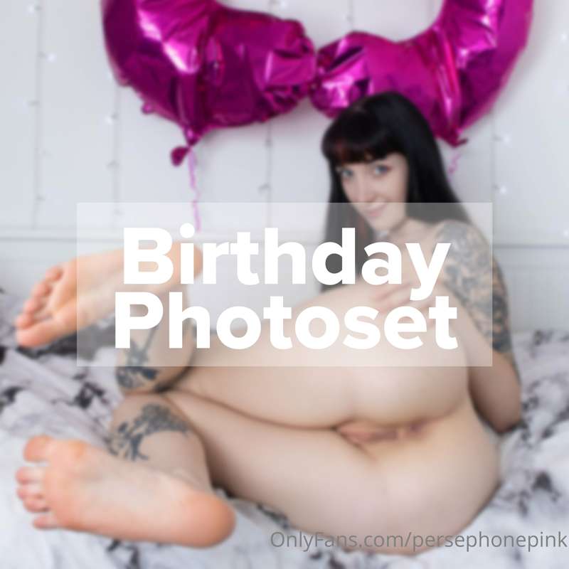 My new birthday photoset is available via MV! 

Sadly can't ..