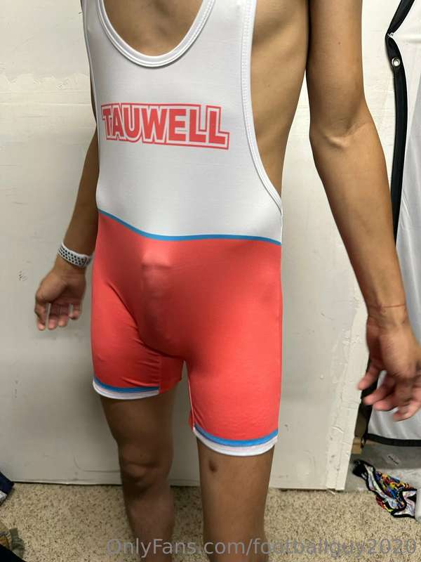 A NEW private - showing off a singlet!! 15