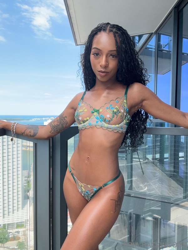 Briabackwoods - Onlyfans - 23 Jul, 2024