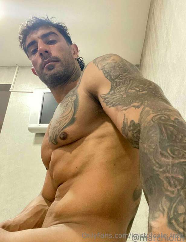 Welcome to my VIP 🏆🚀 ! Here 👇  is where  I  get to spoil you.. 8