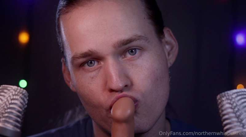 DILDO SUCKING! No BS, just 15 minutes of pure suck & lick go..