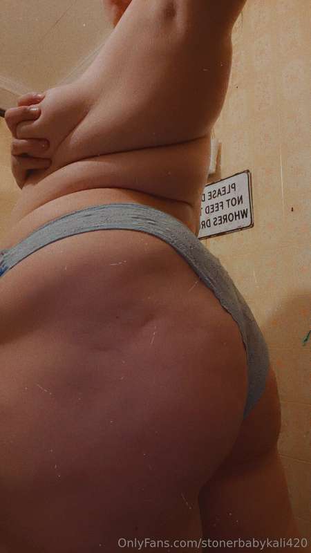 Stonerbabykali420 - Onlyfans - 2025-05-09T03:20:58