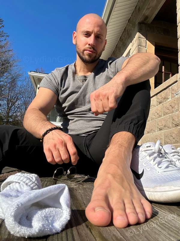 Warm my toes in the sun ? Or warm them on your face ? You ch.. 1