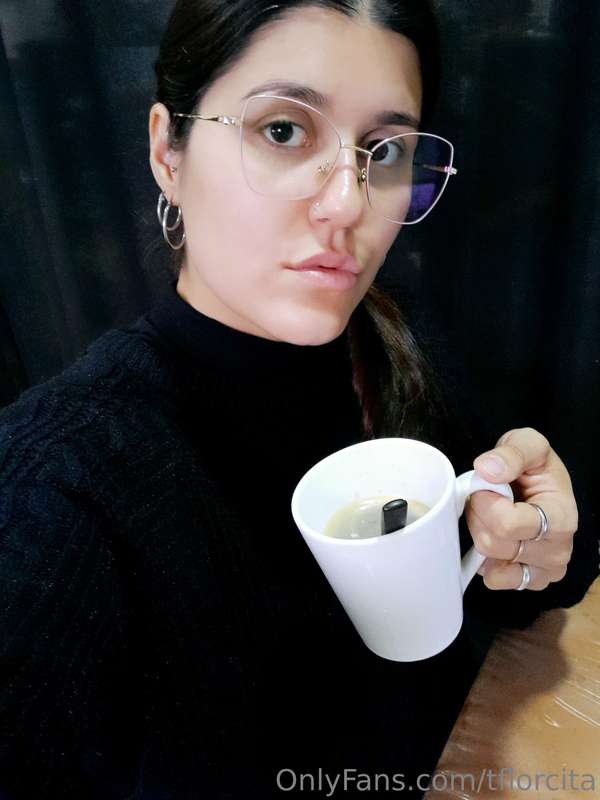 Good morning ⛅️  it's cold in Argentina but the coffee is wa..