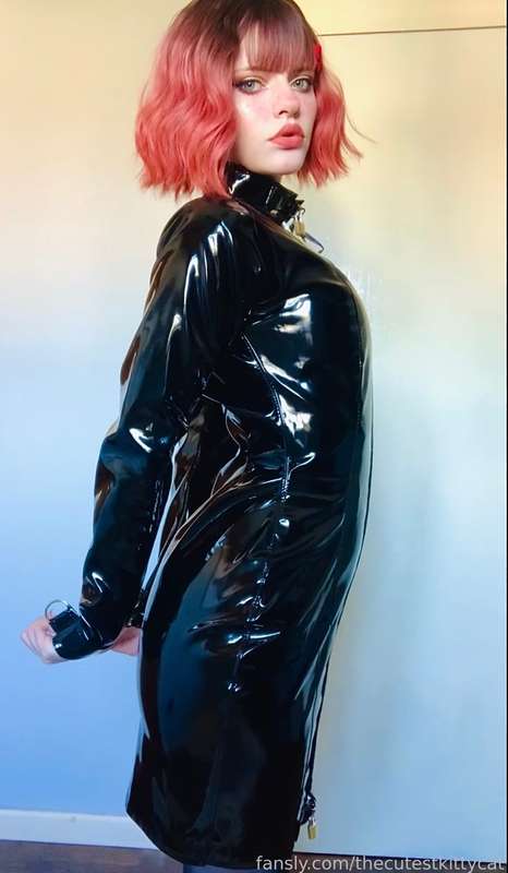 Thecutestkittycat - Fansly - 12 Nov, 2022 22