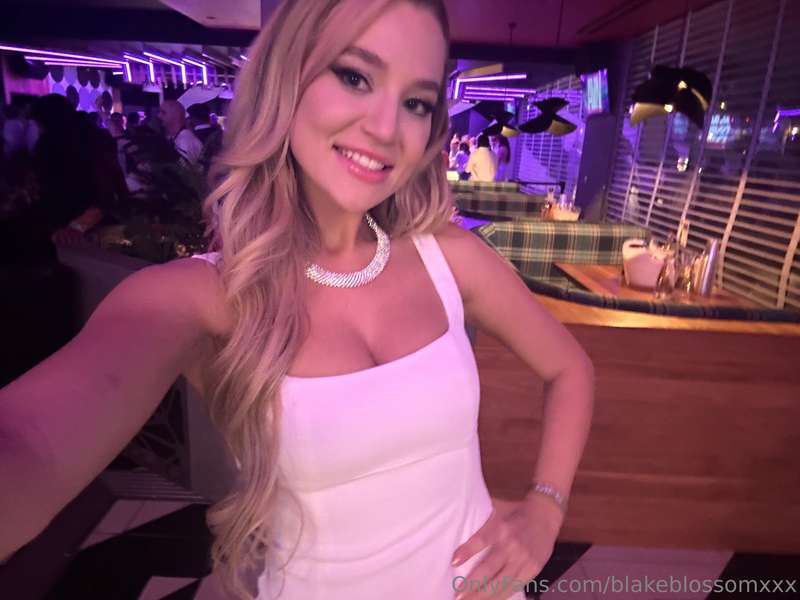 AVN 2025 ✨🏆Day 3 White Party 🎉 
