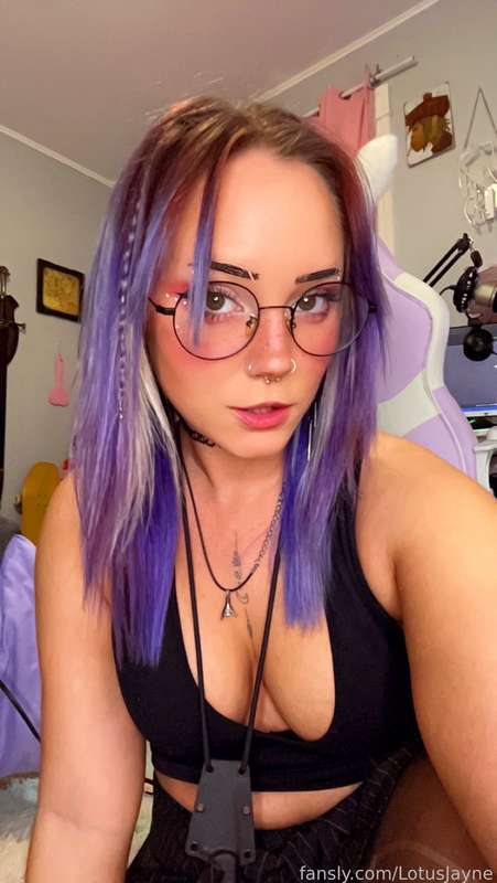 DM