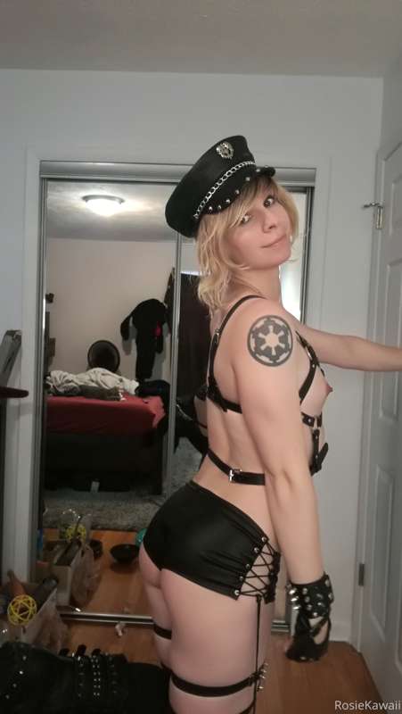 leather slut set 1/6 x 7