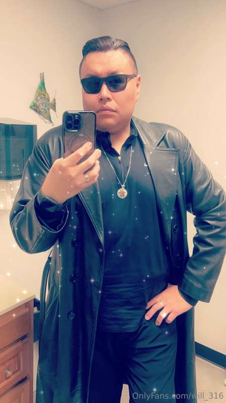 Happy Halloween! I’m dressed as a Matrix - Neo/Thomas Anders..