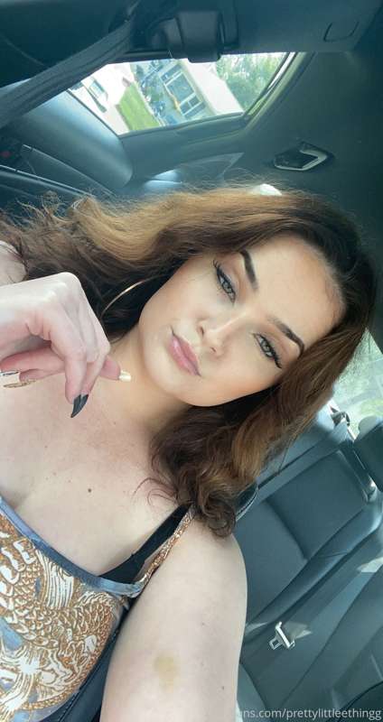 Just wanted to bless you with my face 😋