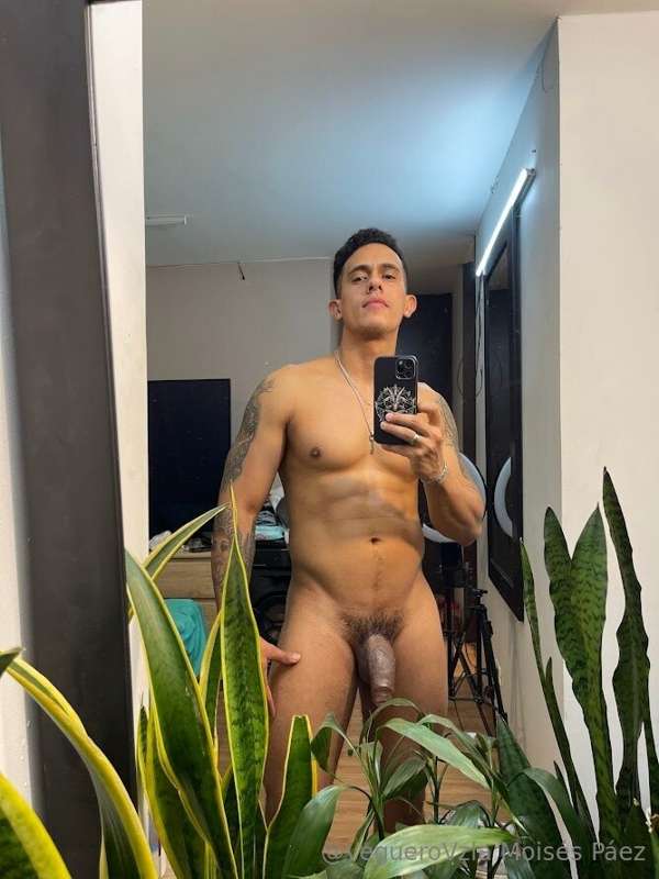 Veguerovzla - Onlyfans - 24 Jan, 2025 1