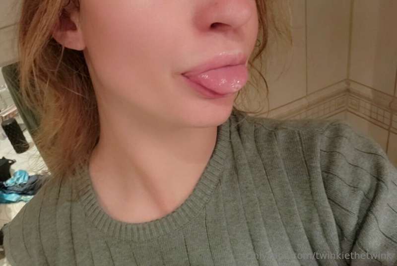 Hope you'll forgive my low-effort post! 😅 At a short lil vac.. 11