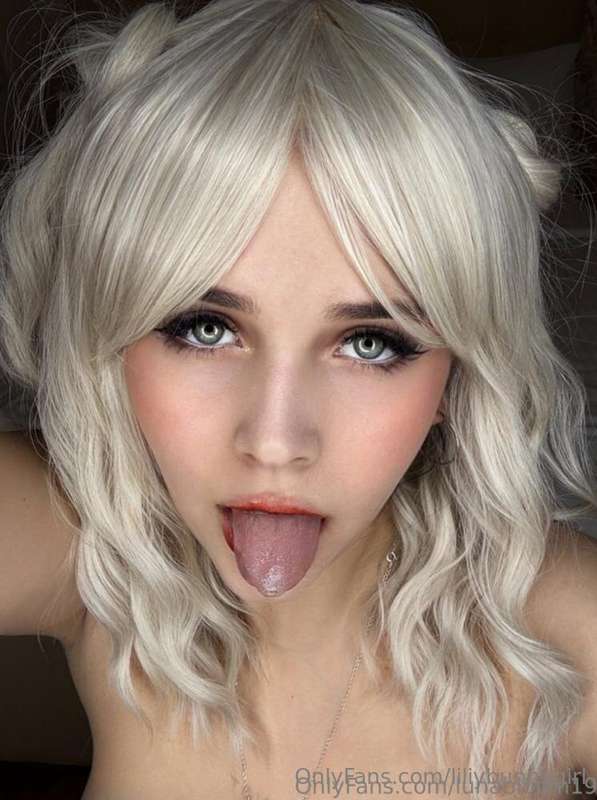 @lunabloom19 𝐅𝐎𝐋𝐋𝐎𝐖 𝐇𝐄𝐑 𝐏𝐀𝐆𝐄 𝐅𝐎𝐑 𝐅𝐑𝐄𝐄 𝐑𝐈𝐆𝐇𝐓 𝐍𝐎𝐖 🤍 ENJOY BIG ..