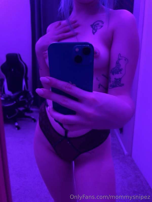 do you like my tattoos?:)