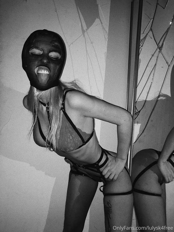 No se olviden de darme mucho amor para motivarmeeeee😈🖤🖤🖤 don..