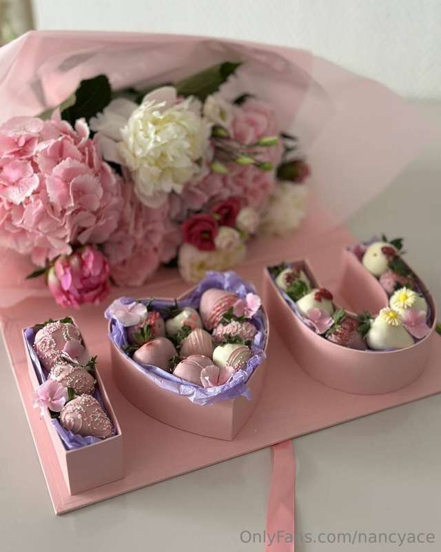 💌🌹𝑰𝑵𝑻𝑬𝑹𝑵𝑨𝑻𝑰𝑶𝑵𝑨𝑳 𝑾𝑶𝑴𝑬𝑵'𝑺 𝑫𝑨𝒀🌹💌International Women's Day is ju..