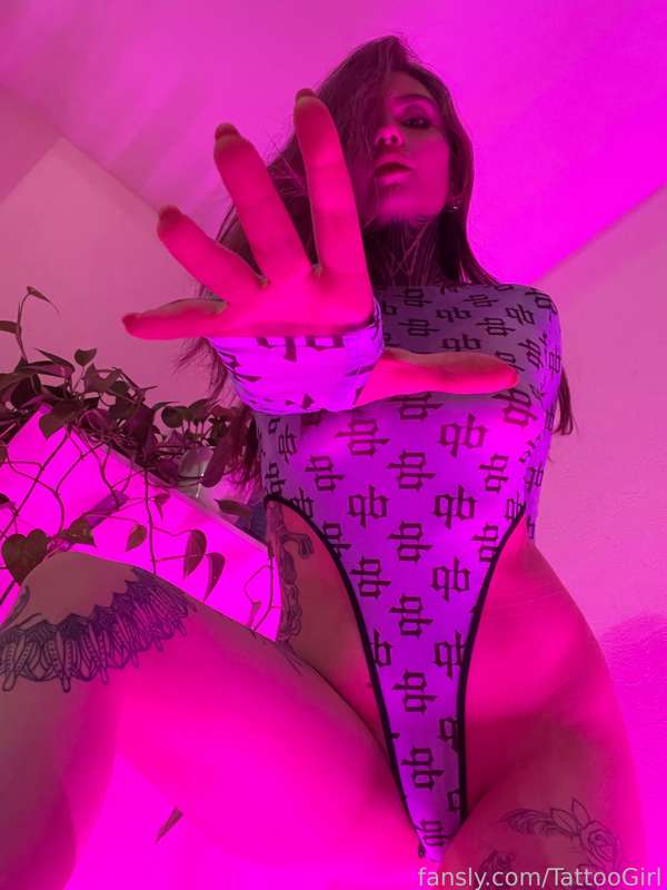 Tattoogirl - Fansly - 28 Aug, 2023