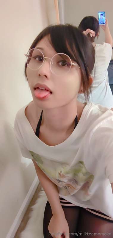 March 2024 Loose Shirt Tight Bikini  Nice behind huh? :3 20