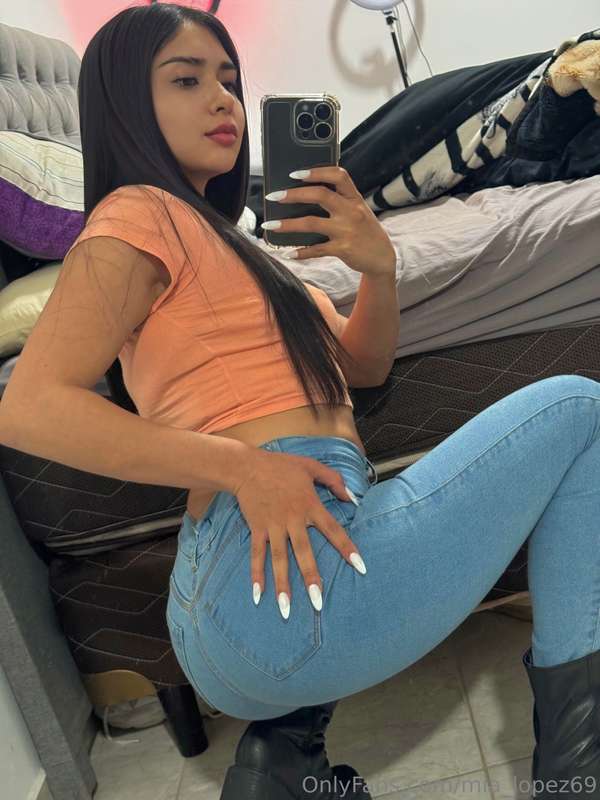 Te gusta mi reflejo? 🪞😈 COMENTA PARA MÁS CONTENIDO HOT 🥵🔄