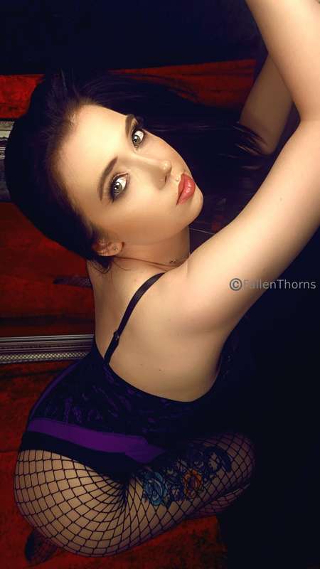 Fallenthorns - Onlyfans - 01 Jun, 2025