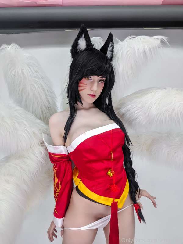 Ahri selfies 6