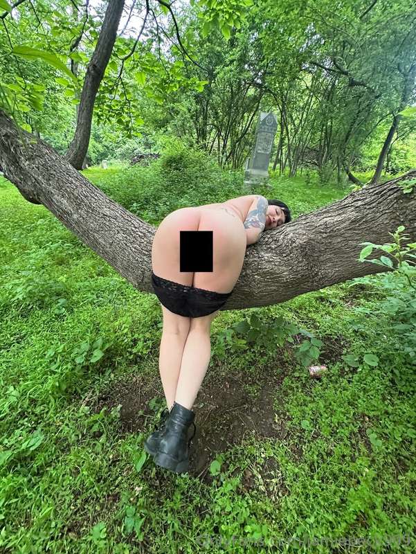 Are you ready for some CEMETERY NUDES?In the hopes of making.. 6
