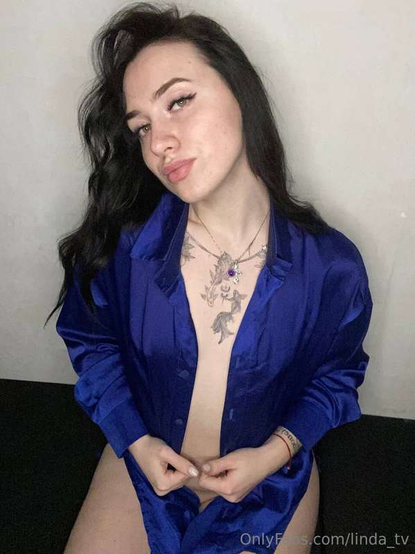 Wanna see me take it off for you? 😍🔥🥵