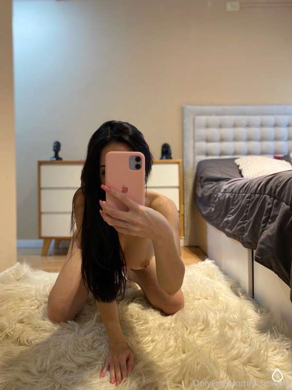 Let's make a hot chat with photos, voice audios and hot vide..
