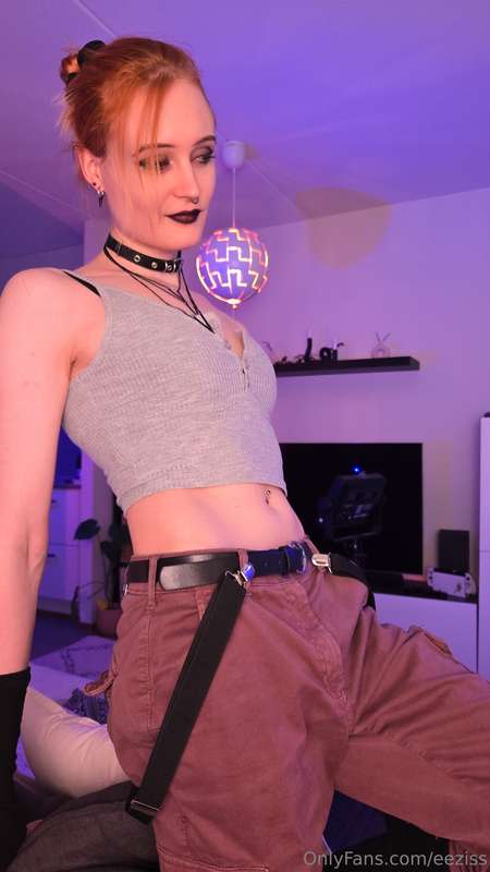 Eeziss - Onlyfans - 2025-05-14T13:53:10