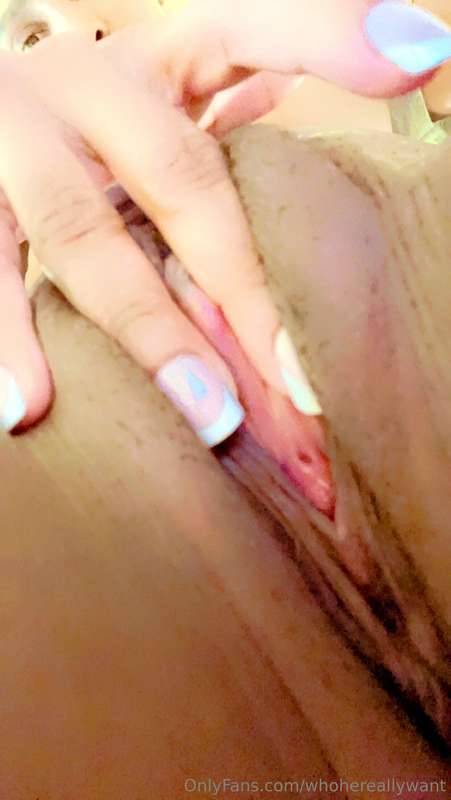 Who’s midday stroking? 