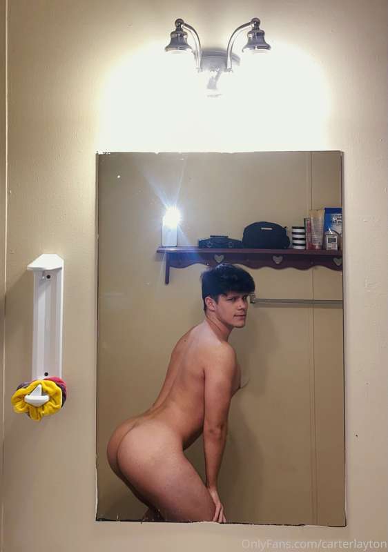 ready to eat me after the gym? 1
