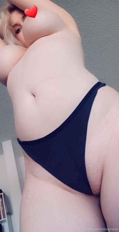 Good morning! I have a fun nostalgic cosplay to shoot this w..