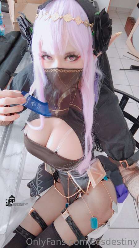 arknight manticore cos test - missing the headwear 2