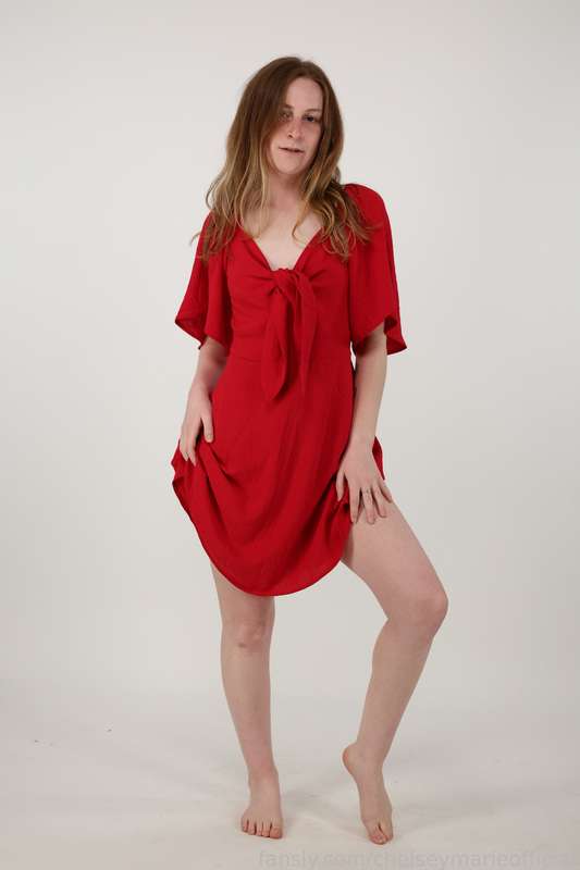 Chelseymarieofficial - Fansly - 04 May, 2025 21