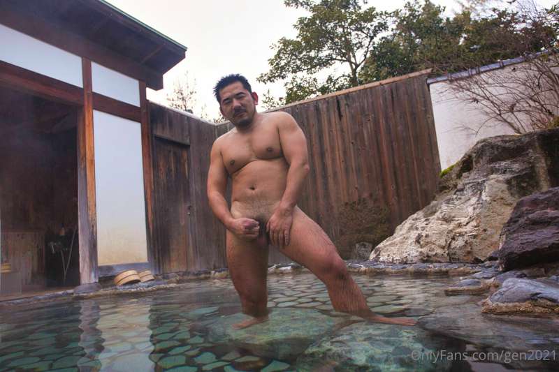 今月は、先月行った三朝温泉編ヽ(*´∀｀)ノ

This month, the Misasa Onsen edition.. 36
