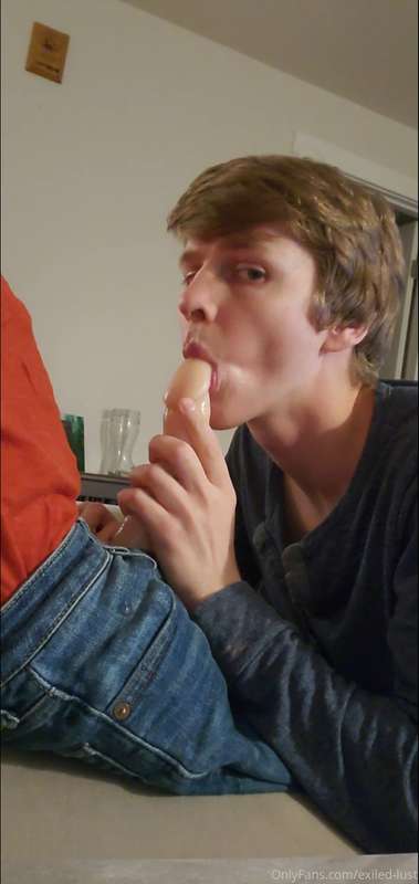 Made a 5 min video of me sucking your cock. It will be up in..
