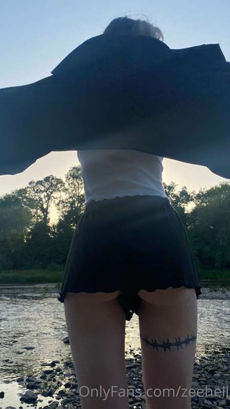 some outside pics <3