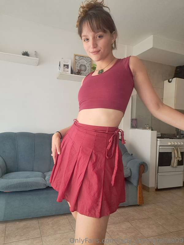 pov: you are a wolf dressed as Caperucita's grandma