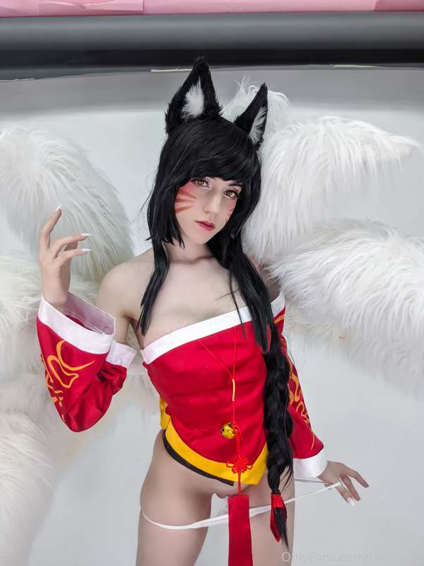 Ahri selfies 8